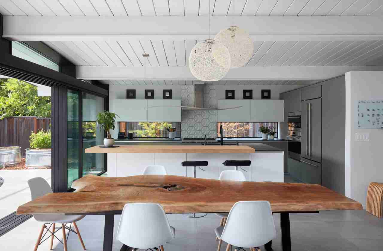 Palo Alto - Italian Kitchen Design for a Mid-Century Modern